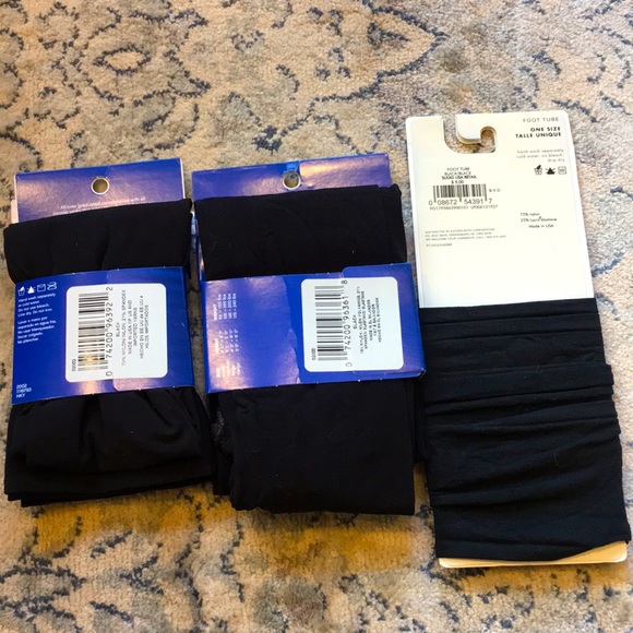 NWT🧦 Set of 3 socks/tights🧦 - Picture 2 of 5